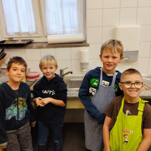 in der Weihnachtsbäckerei
