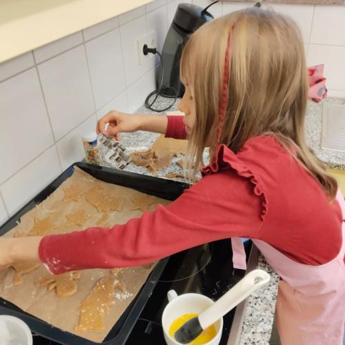 in der Weihnachtsbäckerei